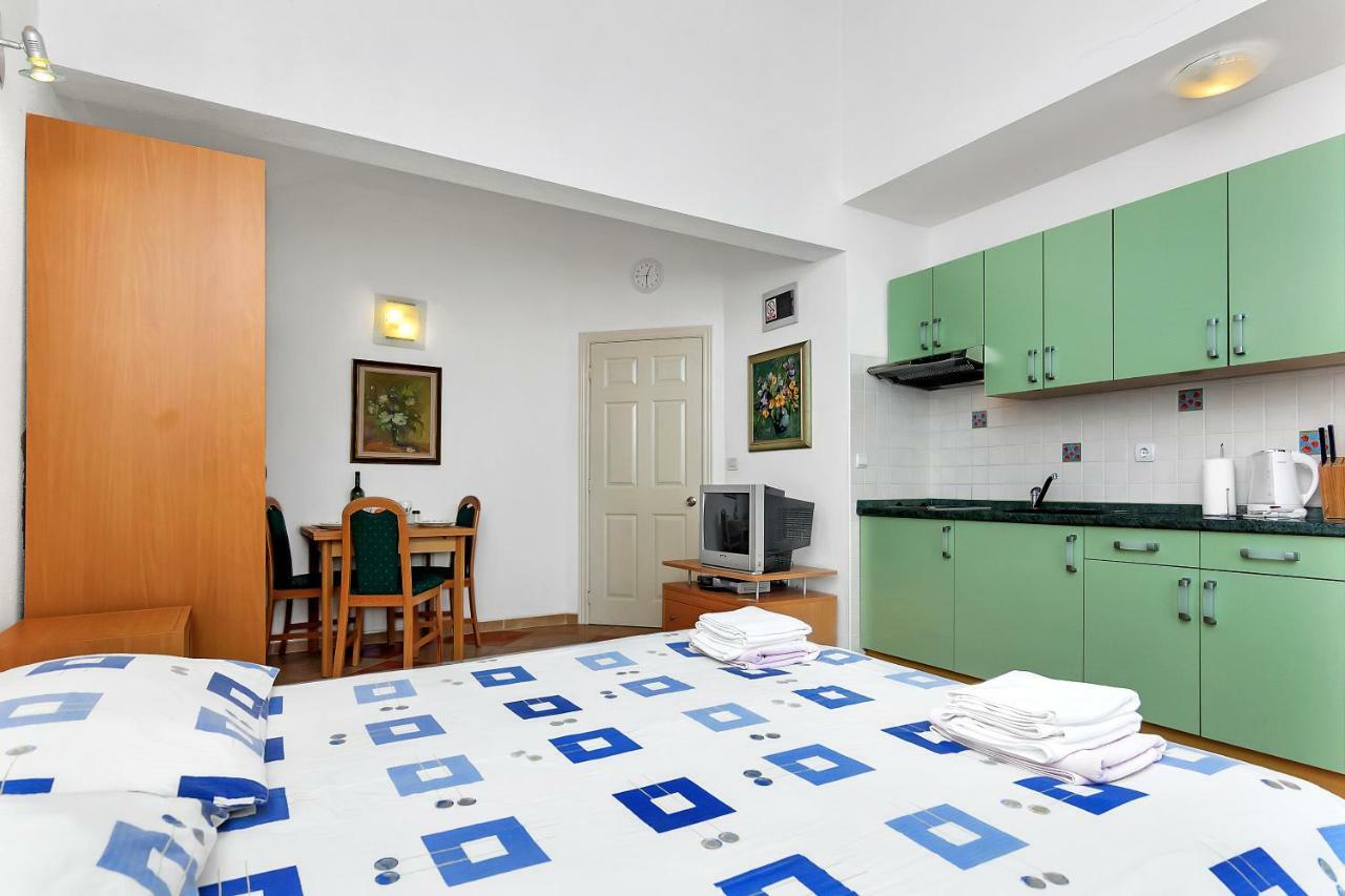 Villa Vranic Apartments Makarska Dış mekan fotoğraf